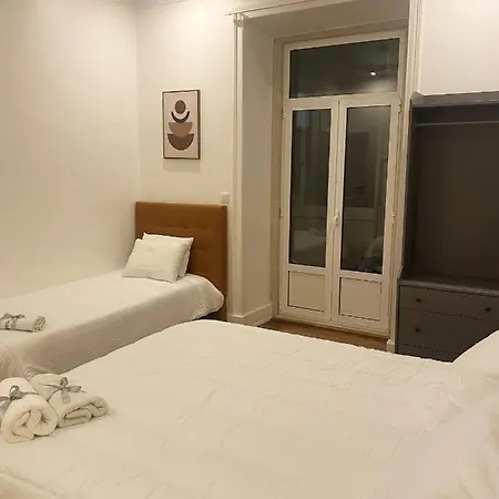 Spacious In - 175 M² - Private Balcony