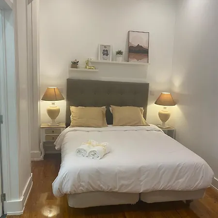 Spacious In - 175 M² - Private Balcony Apartmán