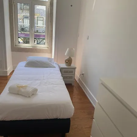 Spacious In - 175 M² - Private Balcony Apartmán Lisboa