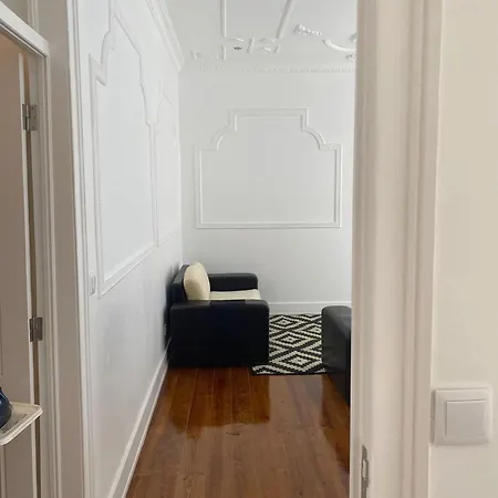Spacious In - 175 M² - Private Balcony *