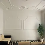 Spacious In - 175 M² - Private Balcony Apartmán