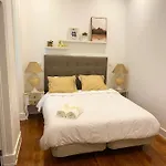 Spacious In - 175 M² - Private Balcony Apartmán *